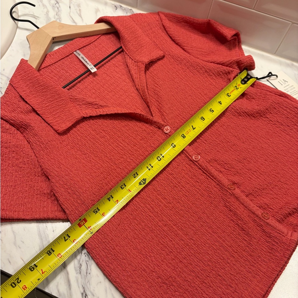 ICON Textured Coral Button-Down Shirt‎ - Picture 3 of 4